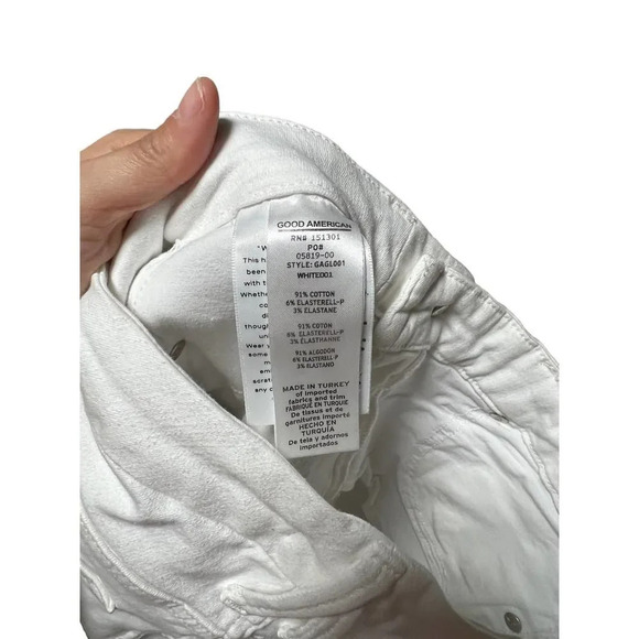 Good American GOOD LEGS STRAIGHT JEANS Size 26 NWOT - Picture 8 of 9